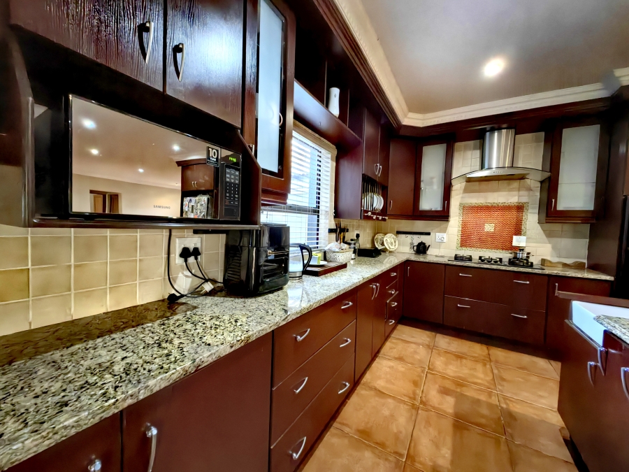 Commercial Property for Sale in Waterglen A H North West